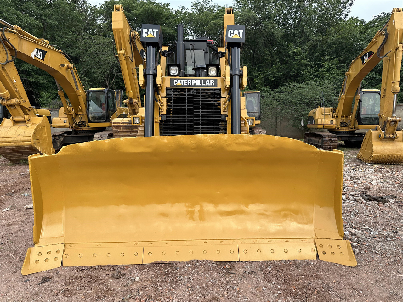 CATERPILLAR D7R - بلدوزر: صورة 3 CATERPILLAR D7R - بلدوزر: صورة 3
