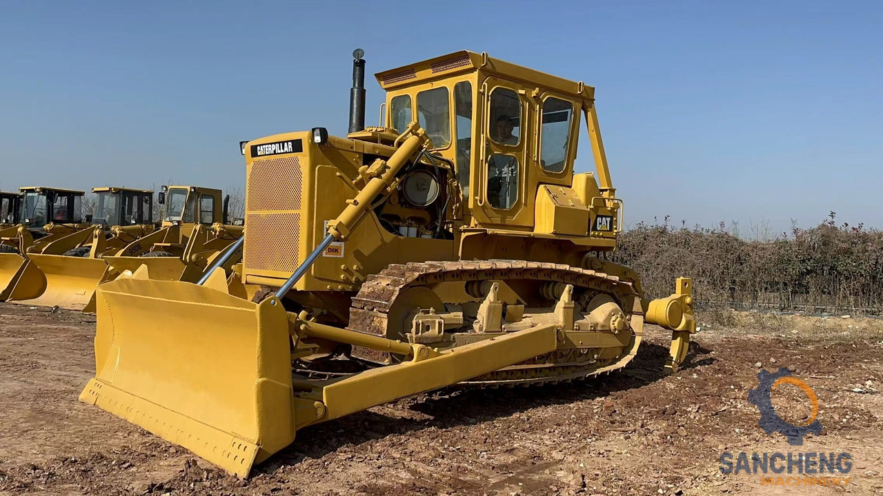 CATERPILLAR D8K - بلدوزر: صورة 3 CATERPILLAR D8K - بلدوزر: صورة 3