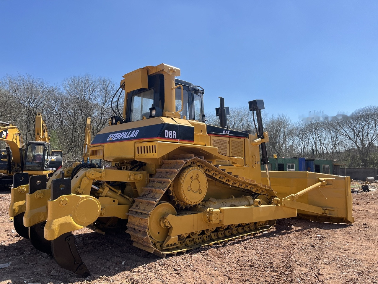 بلدوزر CATERPILLAR D8R: صورة 10