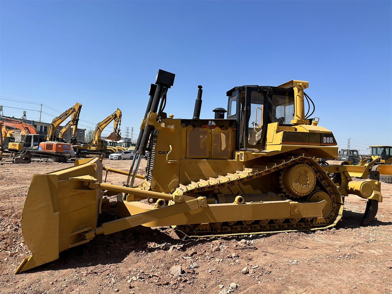 بلدوزر CATERPILLAR D8R: صورة 6