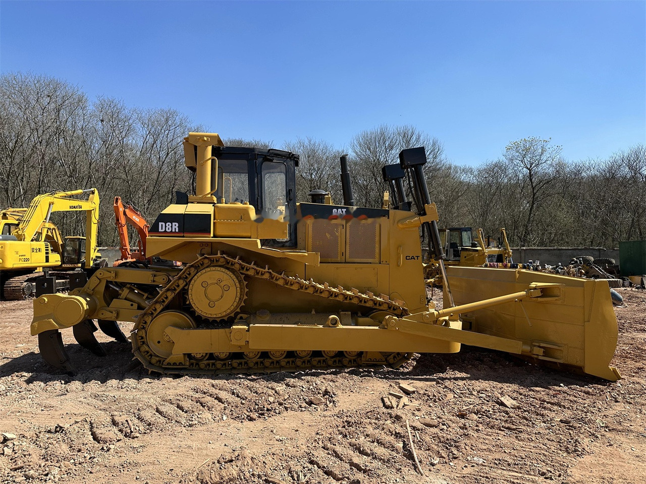 CATERPILLAR D8R - بلدوزر: صورة 4 CATERPILLAR D8R - بلدوزر: صورة 4
