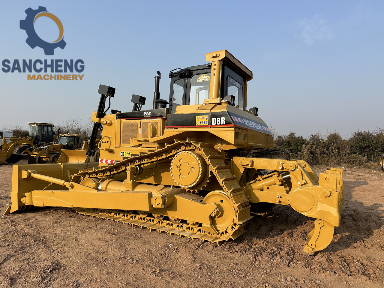 CATERPILLAR D8R - بلدوزر: صورة 1 CATERPILLAR D8R - بلدوزر: صورة 1