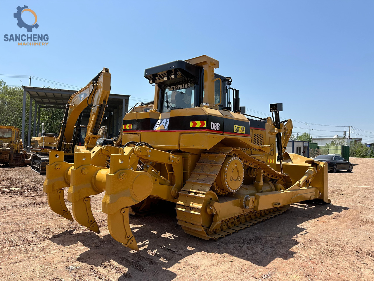 CATERPILLAR D8R - بلدوزر: صورة 1 CATERPILLAR D8R - بلدوزر: صورة 1