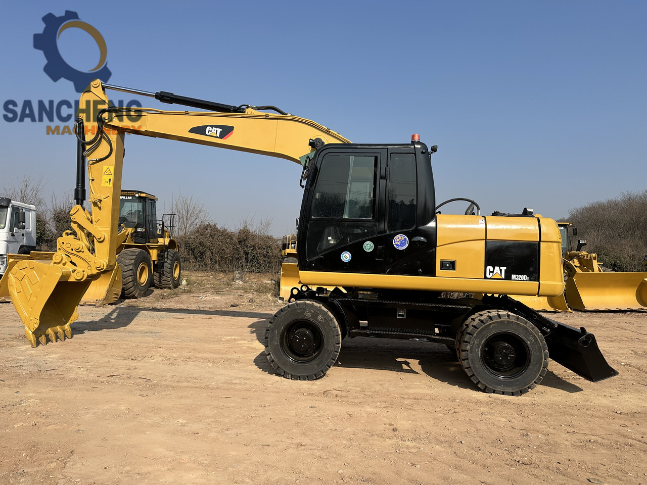 CATERPILLAR M320D2 - حفار ذو عجلات: صورة 3 CATERPILLAR M320D2 - حفار ذو عجلات: صورة 3