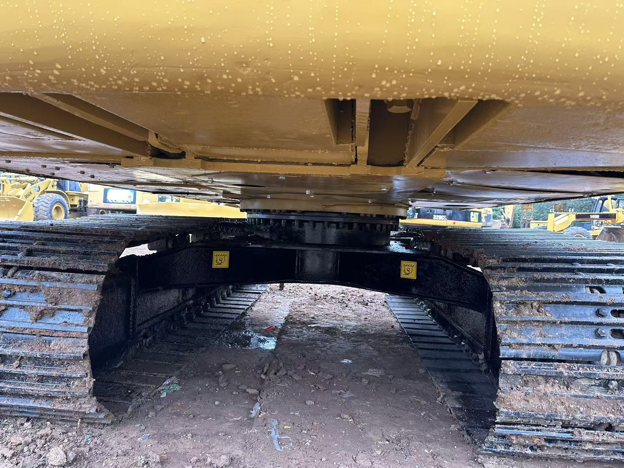 Caterpillar 320CL - حفار زاحف: صورة 5 Caterpillar 320CL - حفار زاحف: صورة 5