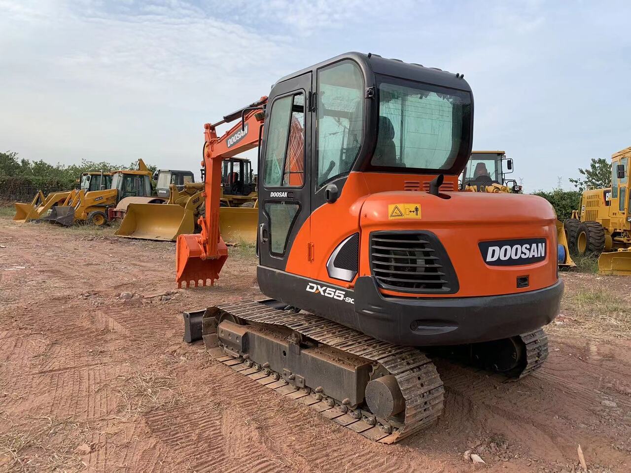 DOOSAN DX55 excavator - حفّار: صورة 2 DOOSAN DX55 excavator - حفّار: صورة 2