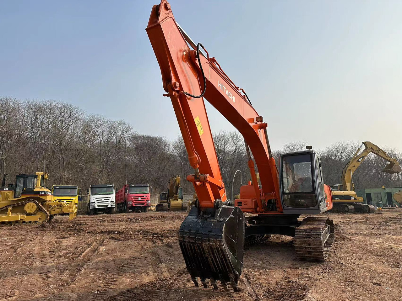 HITACHI EX200 - حفّار: صورة 4 HITACHI EX200 - حفّار: صورة 4