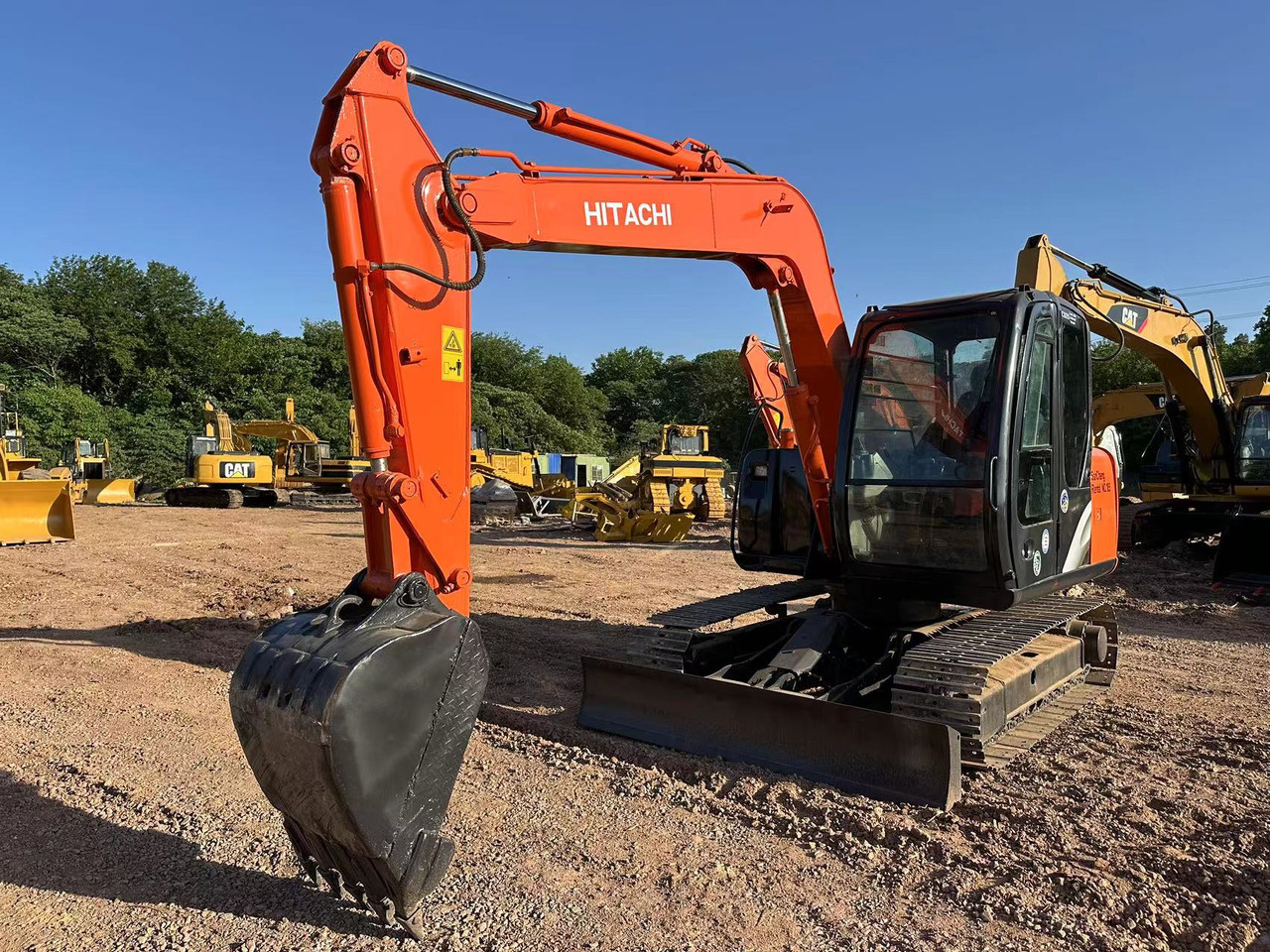 Hitachi ZX70 mini excavator - حفار صغير: صورة 4 Hitachi ZX70 mini excavator - حفار صغير: صورة 4
