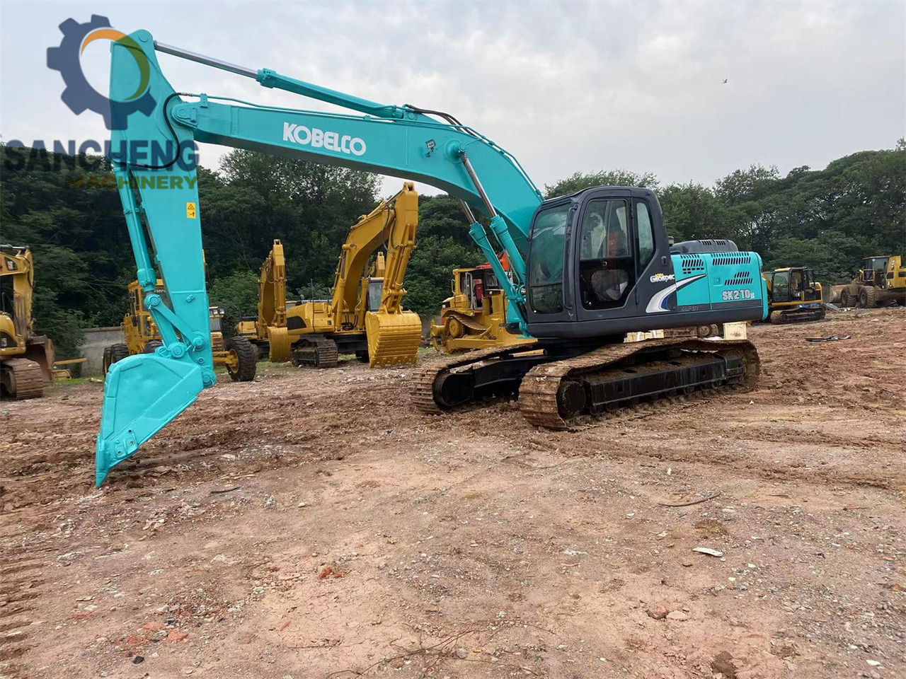 KOBELCO SK210LC-8 - حفار زاحف: صورة 5 KOBELCO SK210LC-8 - حفار زاحف: صورة 5