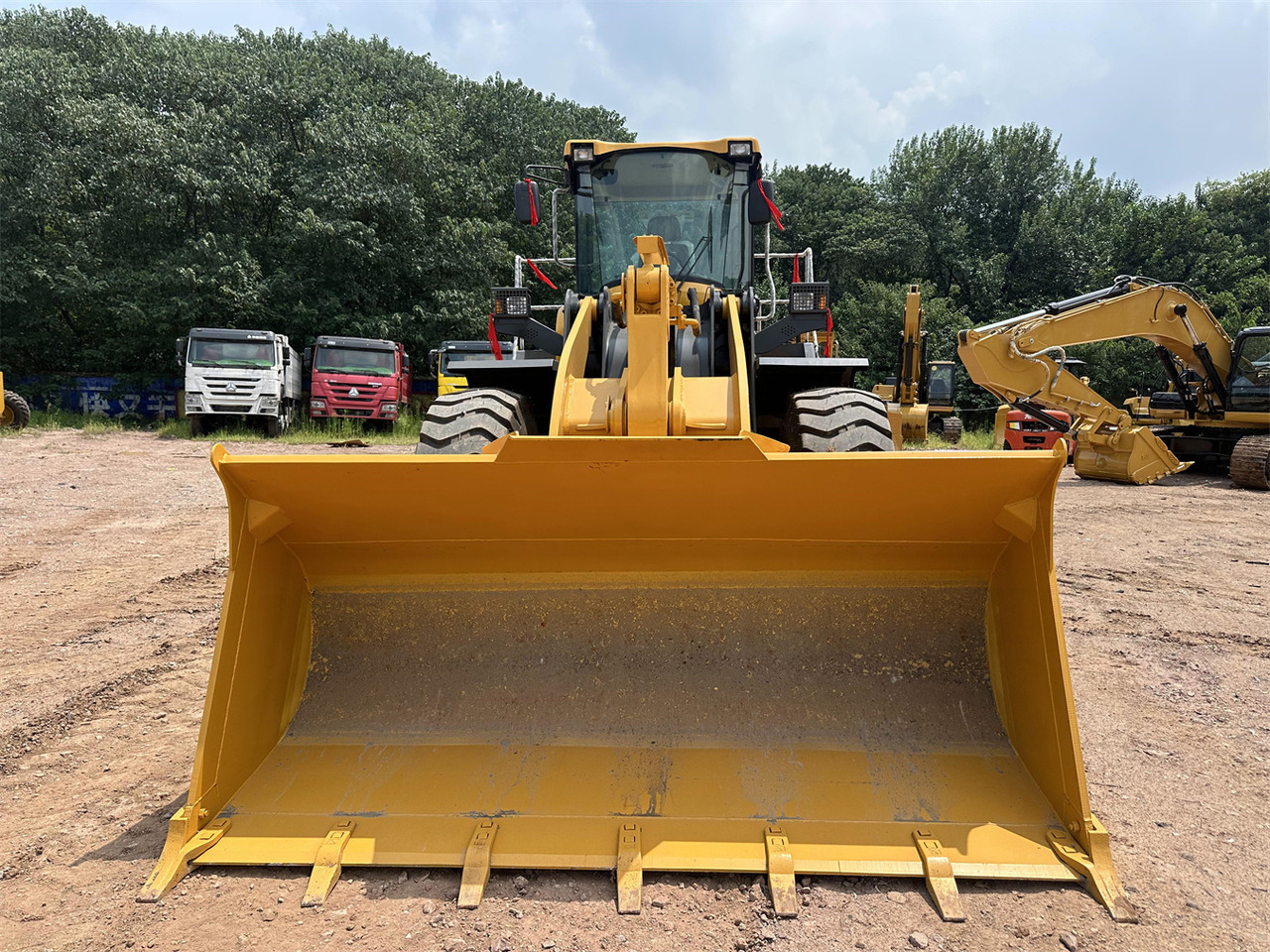 SDLG L956F - اللودر بعجل: صورة 4 SDLG L956F - اللودر بعجل: صورة 4