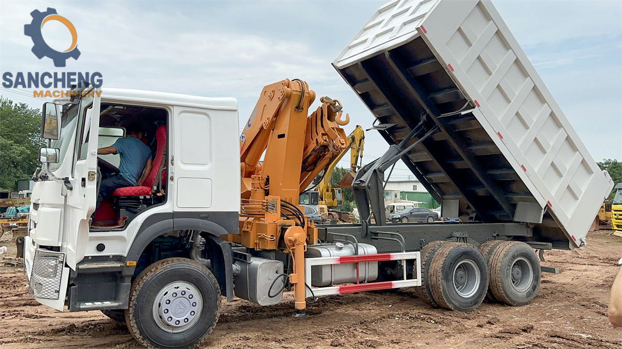 SINOTRUK Howo 371 6x4 crane truck - شاحنة كرين: صورة 4 SINOTRUK Howo 371 6x4 crane truck - شاحنة كرين: صورة 4