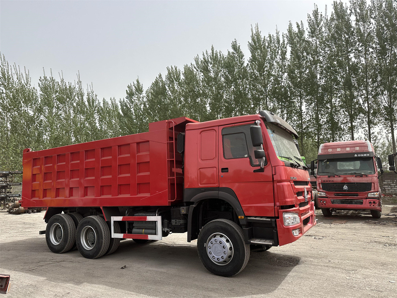 SINOTRUK Howo Dump truck 371 - شاحنة قلاب: صورة 1 SINOTRUK Howo Dump truck 371 - شاحنة قلاب: صورة 1