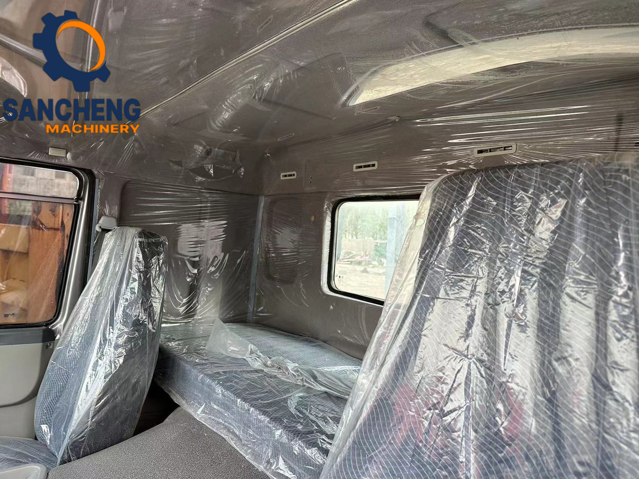 رأس تريلا Sinotruk HOWO 380hp: صورة 7 رأس تريلا Sinotruk HOWO 380hp: صورة 7