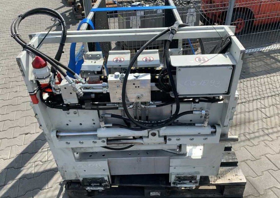 Cascade UTB2-08-1011 R1, Kartonklammer - مشبك - معدات المناولة: صورة 3 Cascade UTB2-08-1011 R1, Kartonklammer - مشبك - معدات المناولة: صورة 3