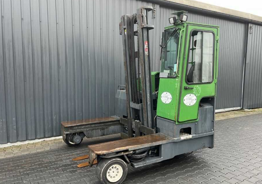 Combilift C4000 - شاحنة بلودر جانبي: صورة 1 Combilift C4000 - شاحنة بلودر جانبي: صورة 1