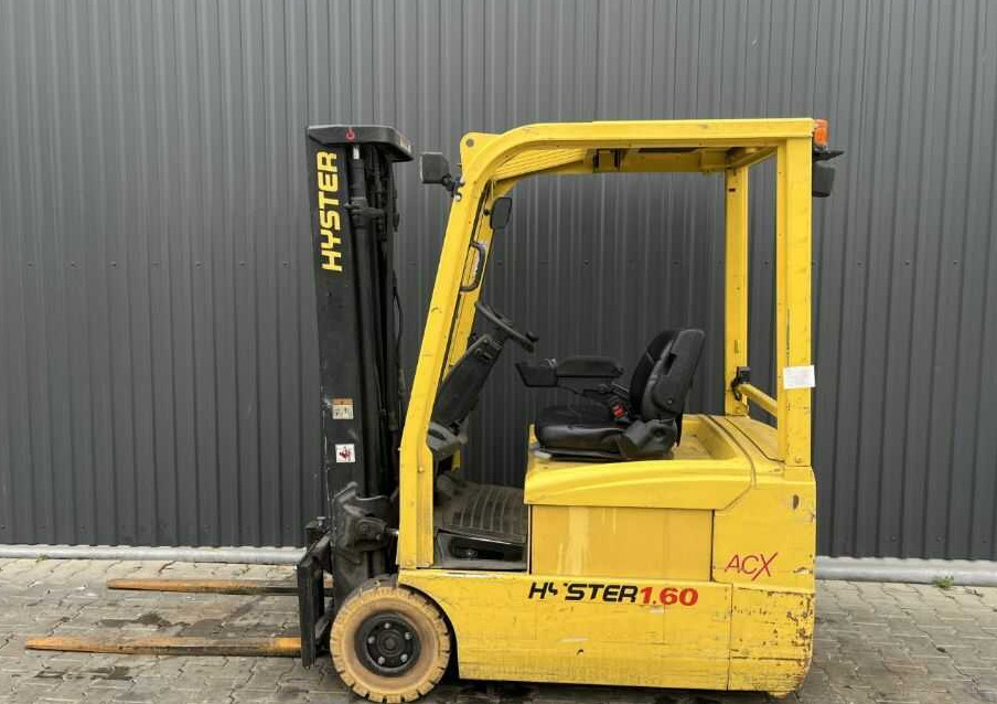 Hyster J1.6XMT - رافعة شوكية كهربائية: صورة 2 Hyster J1.6XMT - رافعة شوكية كهربائية: صورة 2