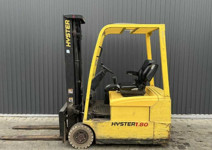 Hyster J1.80XMT - رافعة شوكية كهربائية: صورة 2 Hyster J1.80XMT - رافعة شوكية كهربائية: صورة 2