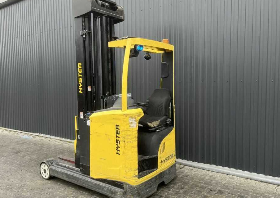Hyster R2.5 - رافعة شوكية للوصول للأماكن الضيقة: صورة 3 Hyster R2.5 - رافعة شوكية للوصول للأماكن الضيقة: صورة 3