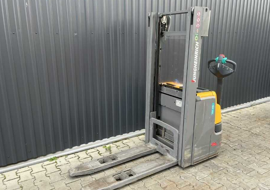 Jungheinrich EJC216 - آلة تكديس: صورة 1 Jungheinrich EJC216 - آلة تكديس: صورة 1