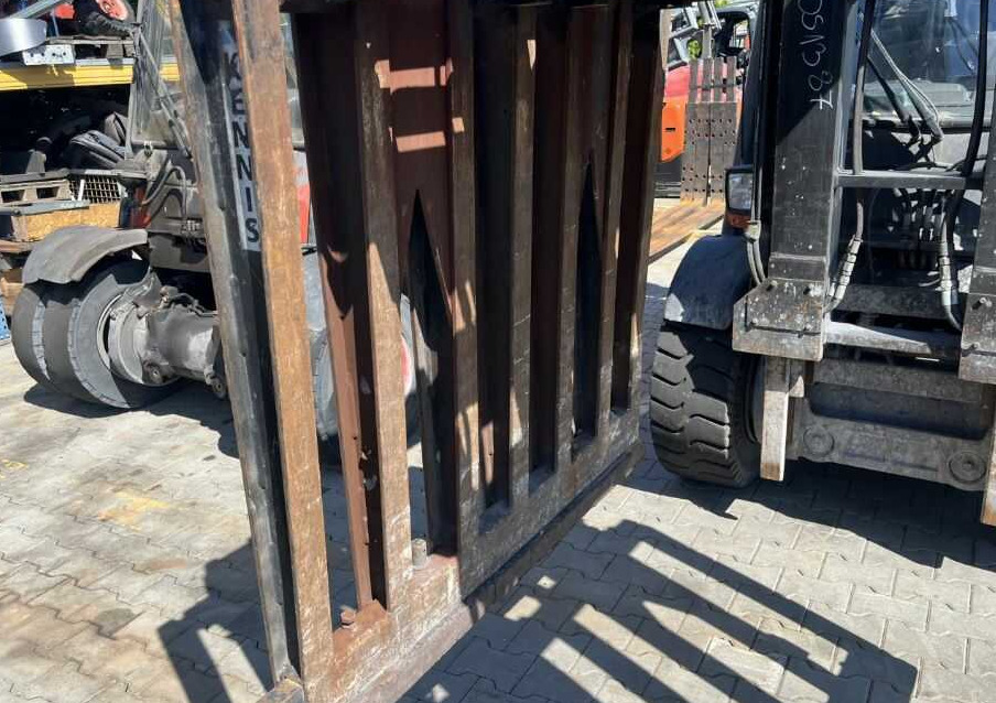 Kennis HV 8157 - مشبك - معدات المناولة: صورة 1 Kennis HV 8157 - مشبك - معدات المناولة: صورة 1