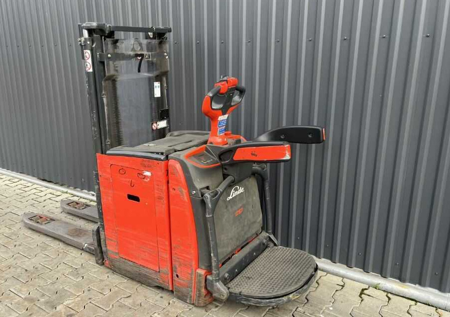Linde D10AP - آلة تكديس: صورة 3 Linde D10AP - آلة تكديس: صورة 3