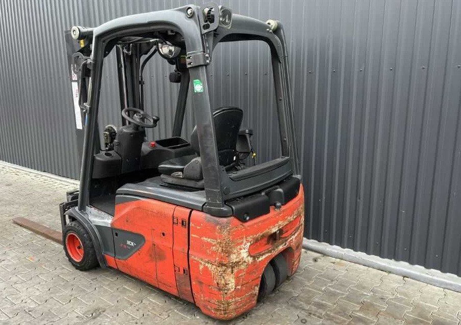 Linde E18-02 - رافعة شوكية كهربائية: صورة 3 Linde E18-02 - رافعة شوكية كهربائية: صورة 3
