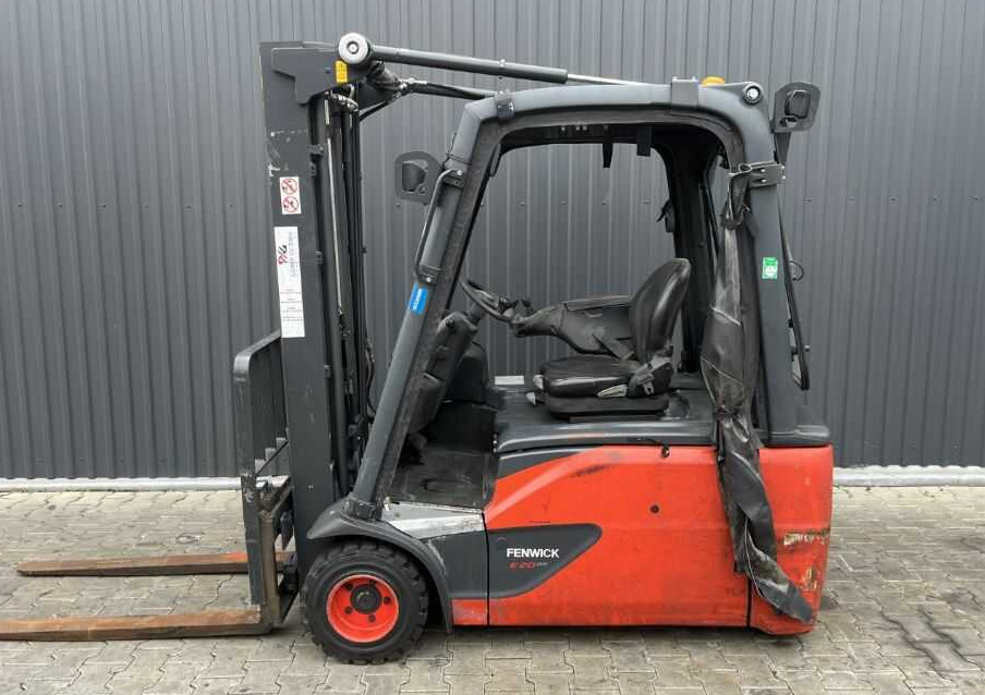 Linde E20L-02 - رافعة شوكية كهربائية: صورة 2 Linde E20L-02 - رافعة شوكية كهربائية: صورة 2