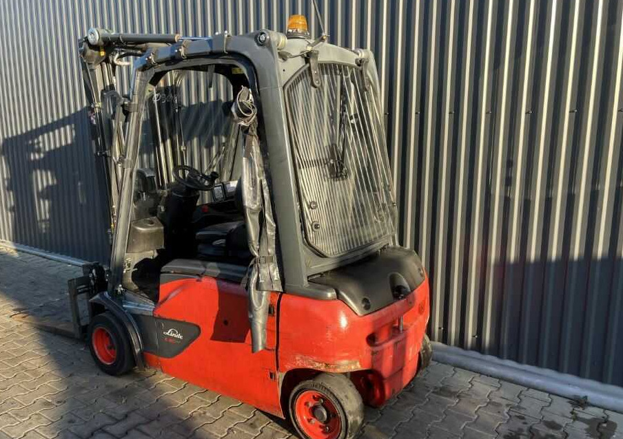 Linde E20PL-02 - رافعة شوكية كهربائية: صورة 3 Linde E20PL-02 - رافعة شوكية كهربائية: صورة 3