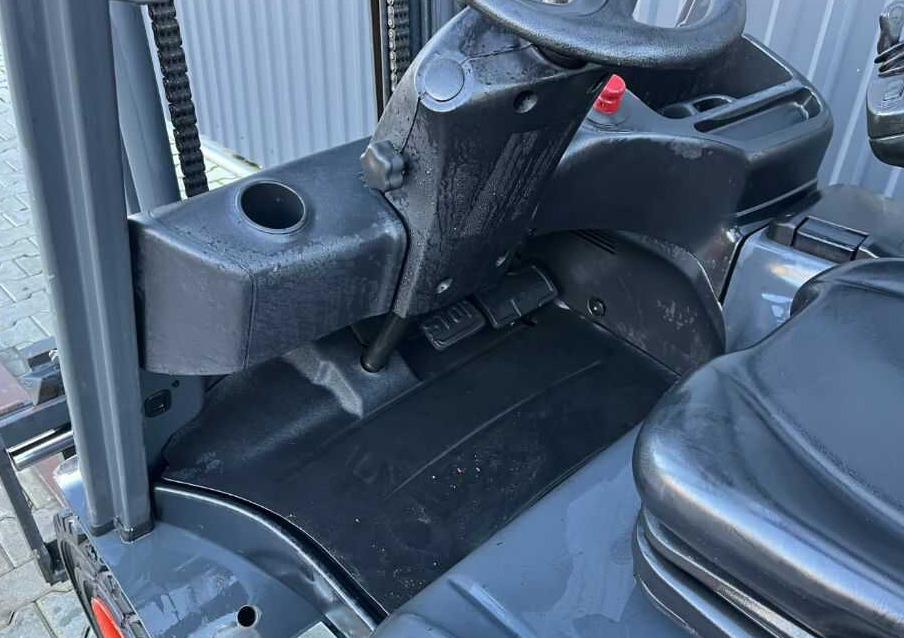 رافعة شوكية كهربائية Linde E25-01: صورة 10 رافعة شوكية كهربائية Linde E25-01: صورة 10