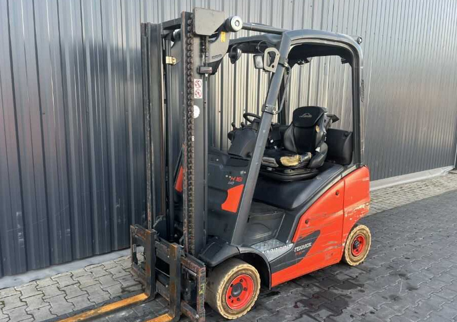 Linde H16T-01 - رافعة شوكية تعمل بالغاز: صورة 1 Linde H16T-01 - رافعة شوكية تعمل بالغاز: صورة 1