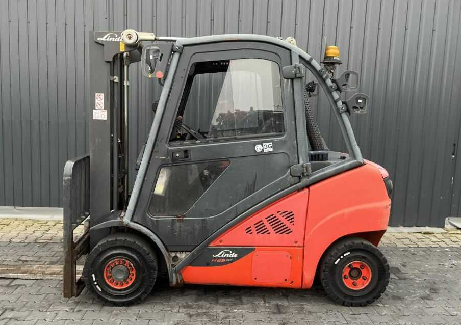 Linde H25D-02 - رافعة شوكية ديزل: صورة 2 Linde H25D-02 - رافعة شوكية ديزل: صورة 2