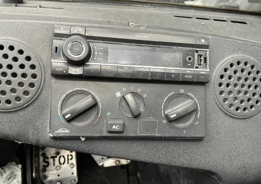 Linde H40T-02 - رافعة شوكية تعمل بالغاز: صورة 5 Linde H40T-02 - رافعة شوكية تعمل بالغاز: صورة 5