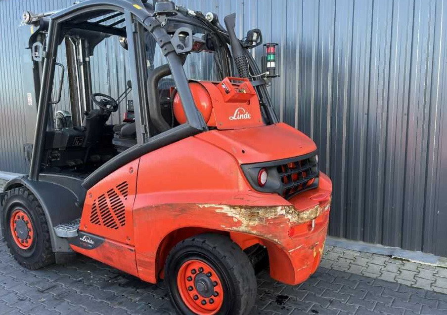 Linde H50T-02/600 - رافعة شوكية تعمل بالغاز: صورة 3 Linde H50T-02/600 - رافعة شوكية تعمل بالغاز: صورة 3