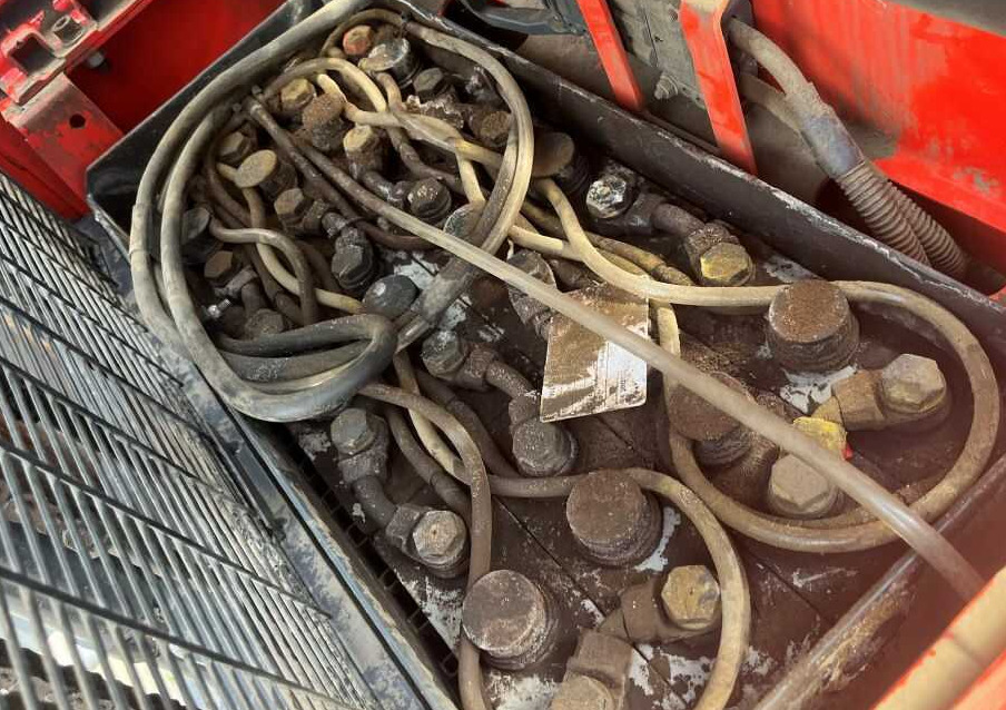 Linde L14APi - آلة تكديس: صورة 5 Linde L14APi - آلة تكديس: صورة 5