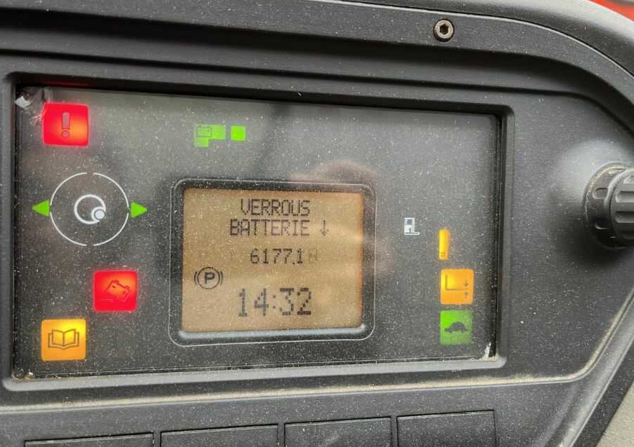 Linde R16HD-01 - رافعة شوكية للوصول للأماكن الضيقة: صورة 5 Linde R16HD-01 - رافعة شوكية للوصول للأماكن الضيقة: صورة 5