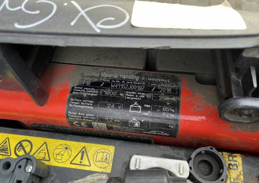 Linde T18 - شاحنة نقل الطبالي: صورة 4 Linde T18 - شاحنة نقل الطبالي: صورة 4