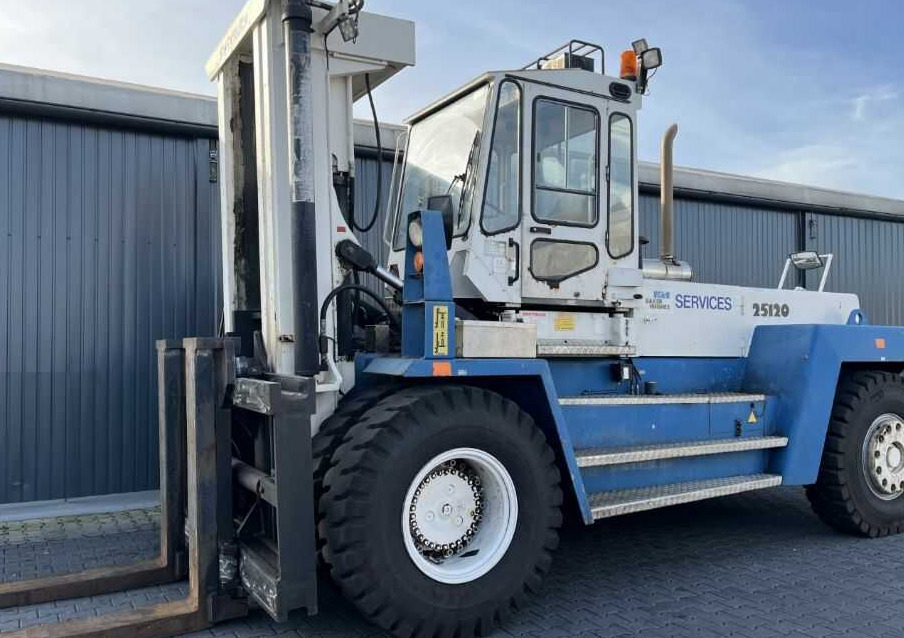 Svetruck 25120-42 - رافعة شوكية ديزل: صورة 1 Svetruck 25120-42 - رافعة شوكية ديزل: صورة 1