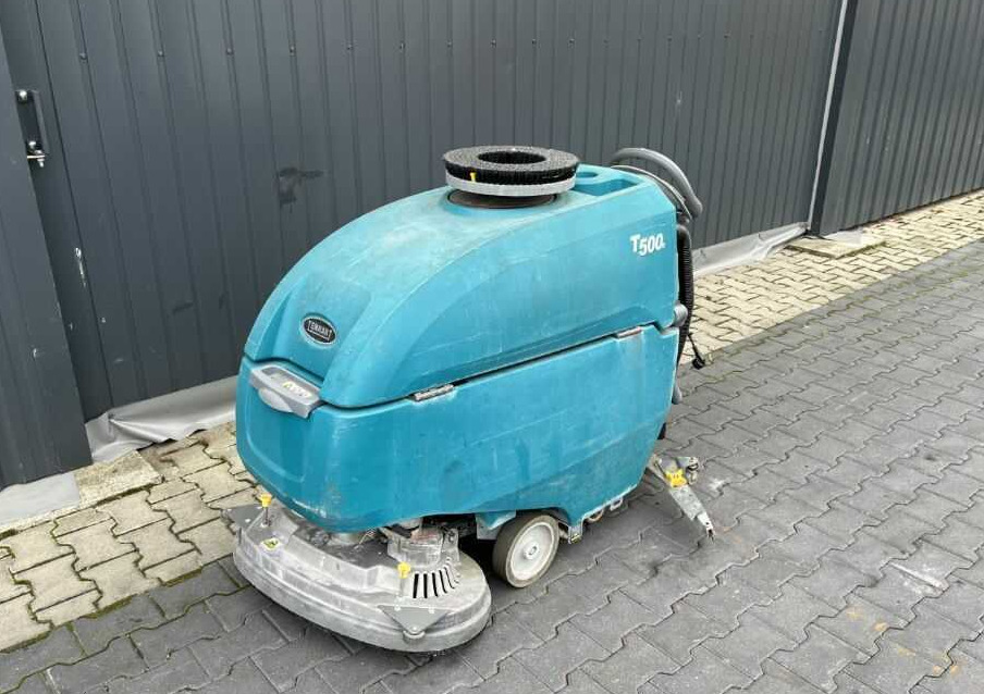 Tennant T500 - ماكينة فرك وتجفيف: صورة 1 Tennant T500 - ماكينة فرك وتجفيف: صورة 1