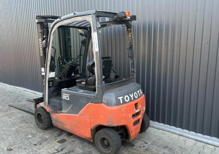 Toyota 8FBM20T - رافعة شوكية كهربائية: صورة 3 Toyota 8FBM20T - رافعة شوكية كهربائية: صورة 3