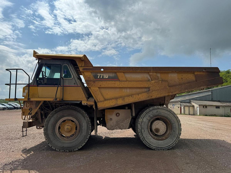 Caterpillar 771D - شاحنة قلاب التعدين: صورة 1 Caterpillar 771D - شاحنة قلاب التعدين: صورة 1