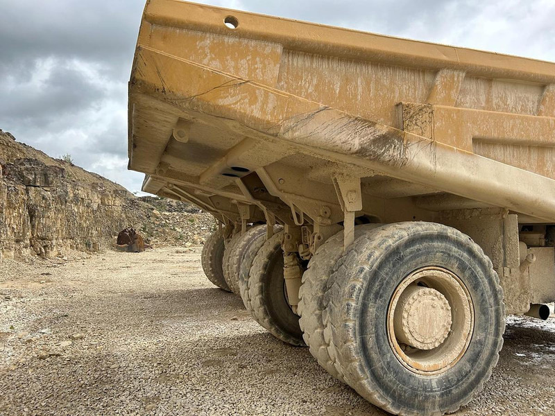 Caterpillar 771D - شاحنة قلاب التعدين: صورة 4 Caterpillar 771D - شاحنة قلاب التعدين: صورة 4