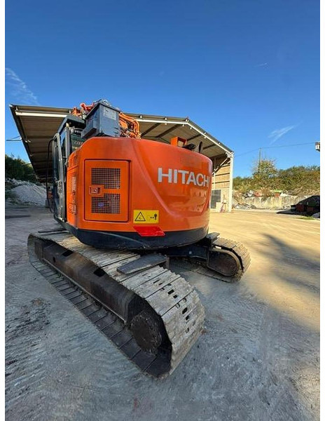 Hitachi ZX225USLC-6 - حفّار: صورة 1 Hitachi ZX225USLC-6 - حفّار: صورة 1