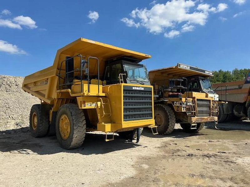 Komatsu HD325-6KE - شاحنة قلاب التعدين: صورة 1 Komatsu HD325-6KE - شاحنة قلاب التعدين: صورة 1