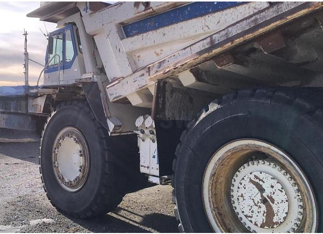 Komatsu HD985 - شاحنة قلاب التعدين: صورة 3 Komatsu HD985 - شاحنة قلاب التعدين: صورة 3