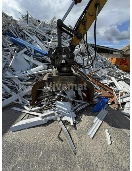Liebherr A316 Li - اللودر بعجل: صورة 3 Liebherr A316 Li - اللودر بعجل: صورة 3