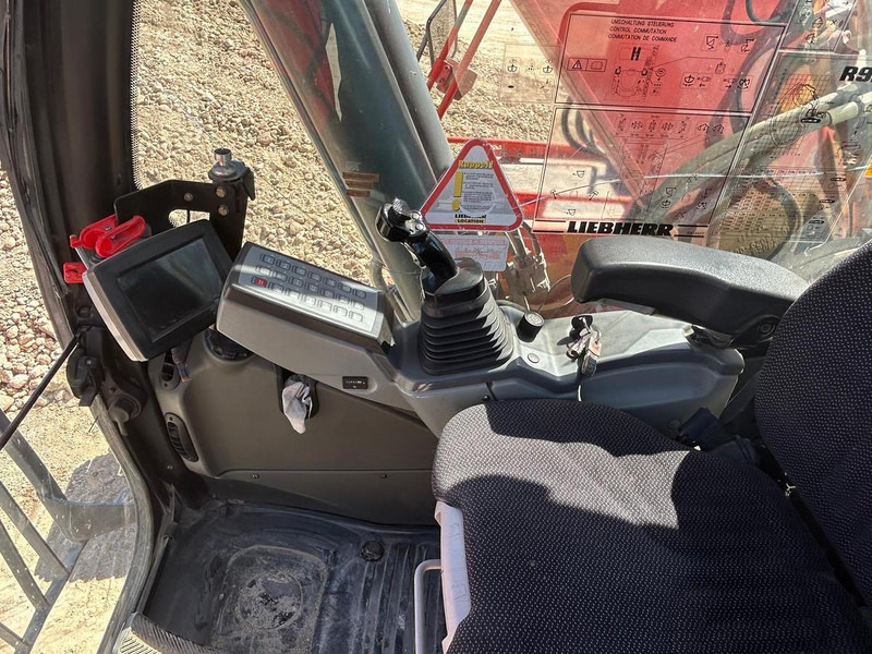 حفار زاحف Liebherr R924 LC: صورة 20 حفار زاحف Liebherr R924 LC: صورة 20