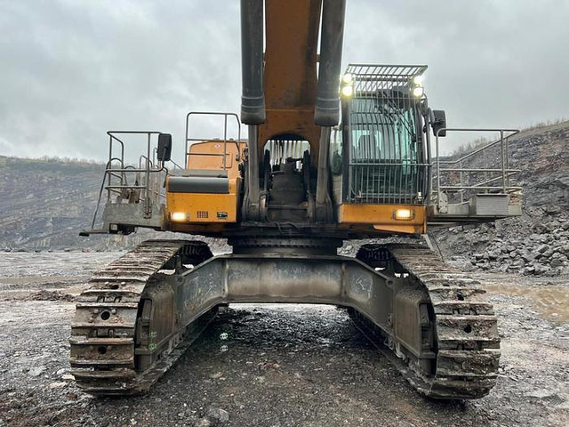 حفار زاحف Liebherr R980SME HD -: صورة 6 حفار زاحف Liebherr R980SME HD -: صورة 6