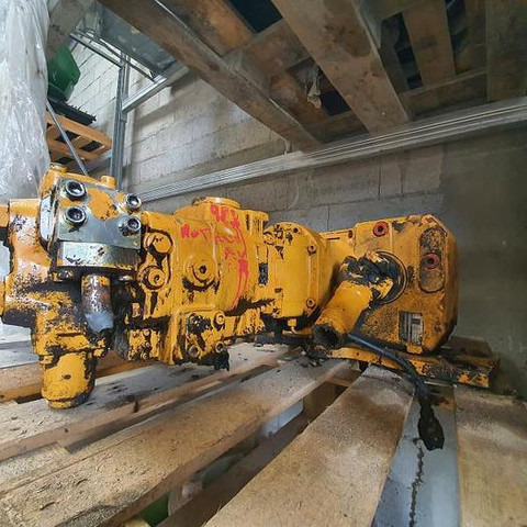 Liebherr - قطع غيار عامة - حفار زاحف: صورة 5 Liebherr - قطع غيار عامة - حفار زاحف: صورة 5