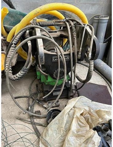 TILT ROTATOR TR150 - آلات الإنشاء: صورة 5 TILT ROTATOR TR150 - آلات الإنشاء: صورة 5