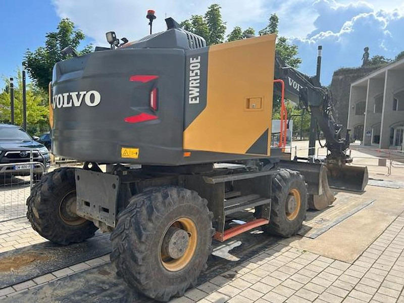 Volvo EWR150E - حفار ذو عجلات: صورة 3 Volvo EWR150E - حفار ذو عجلات: صورة 3